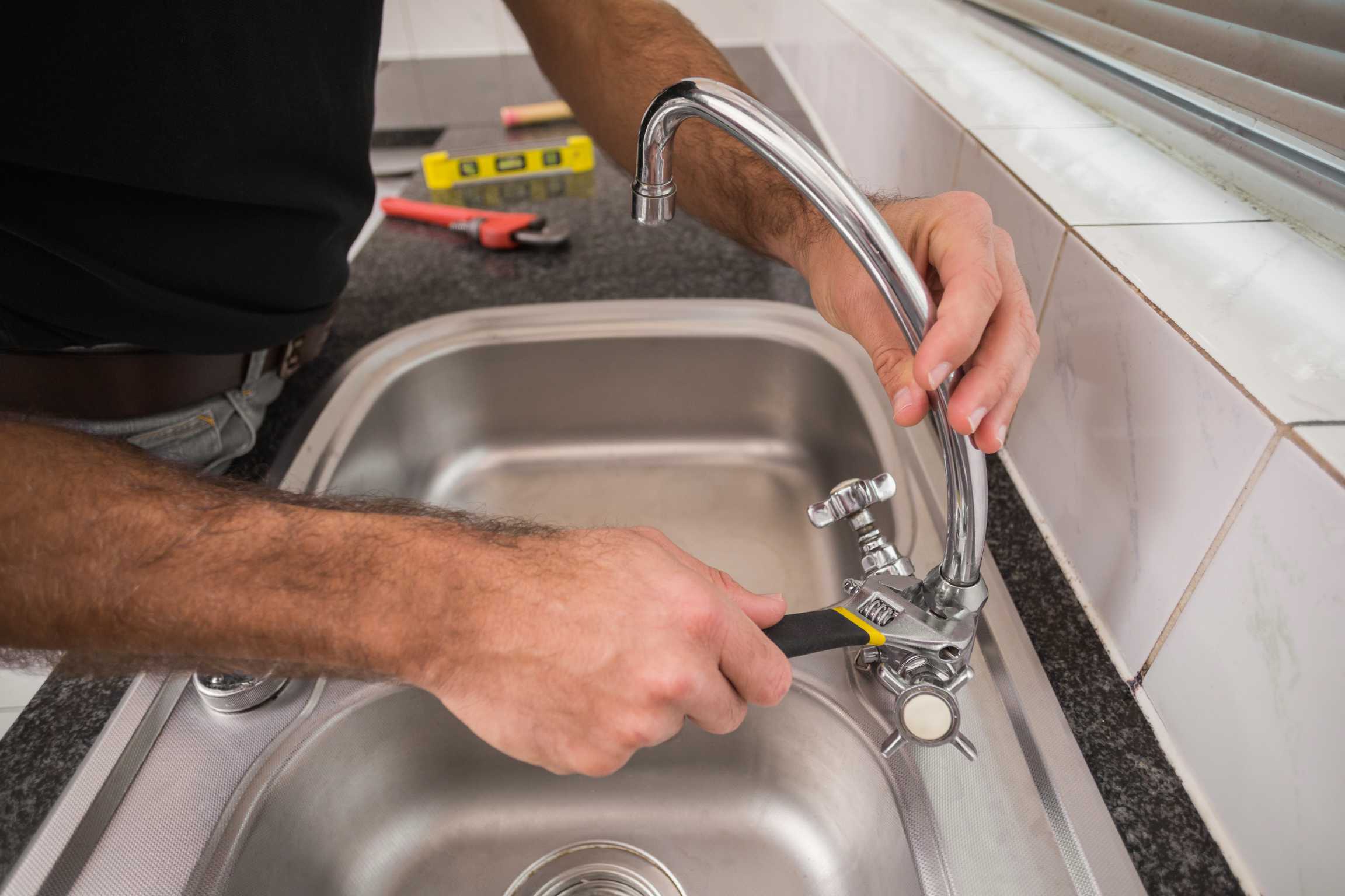 plumbing-maintenance-Pinner